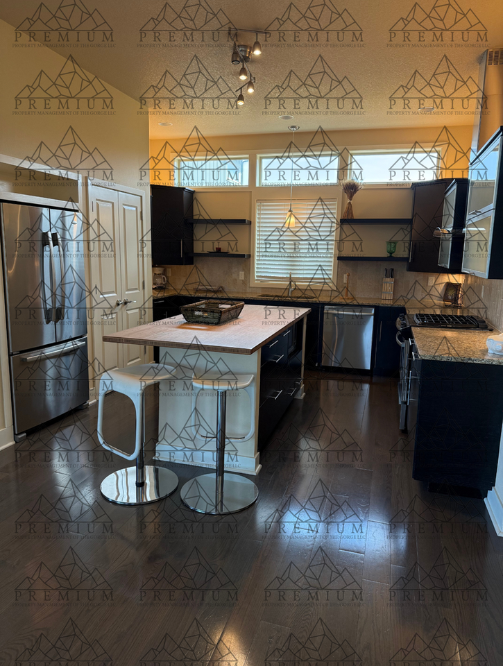 166 Blue Heron Ct - Photo 7 of 17