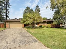 featured image of 4222 S Madelia St