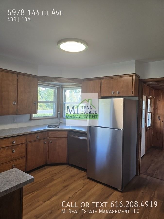 5978 144th Ave - Photo 3 of 14