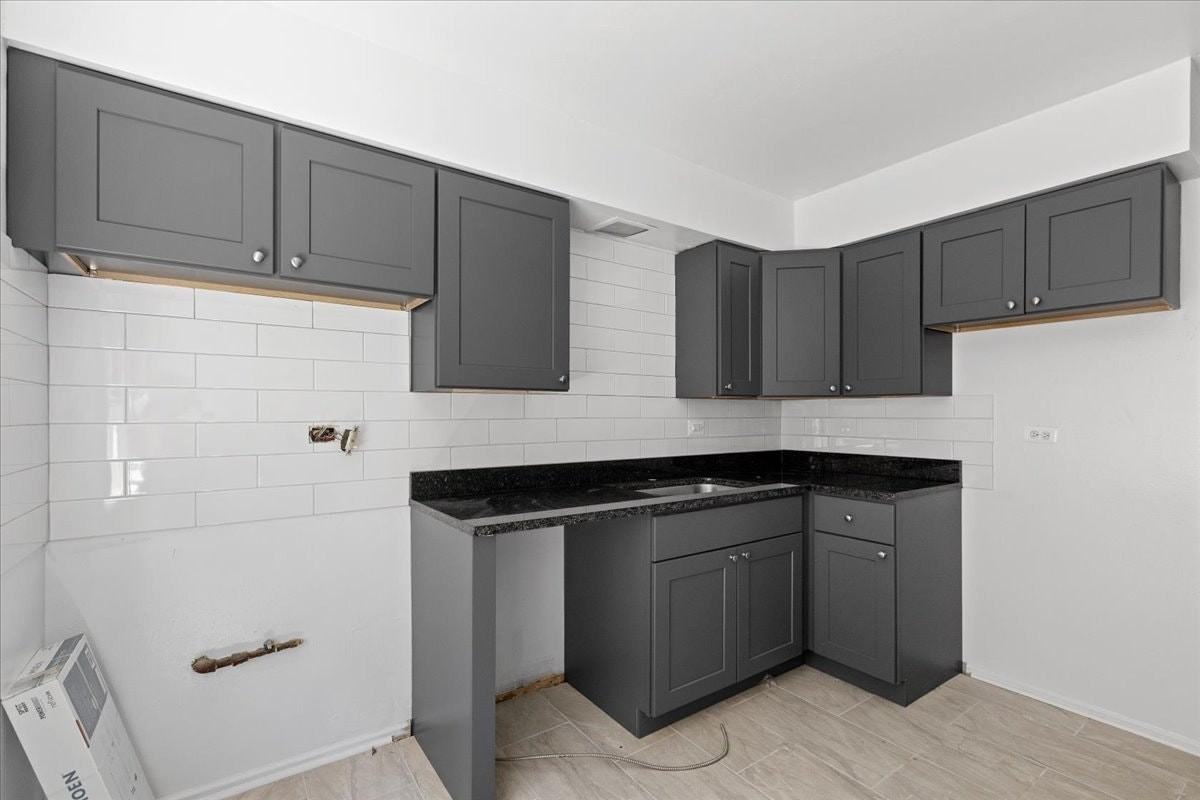 6705-06 North California Avenue, Unit 1W - Photo 3 of 12