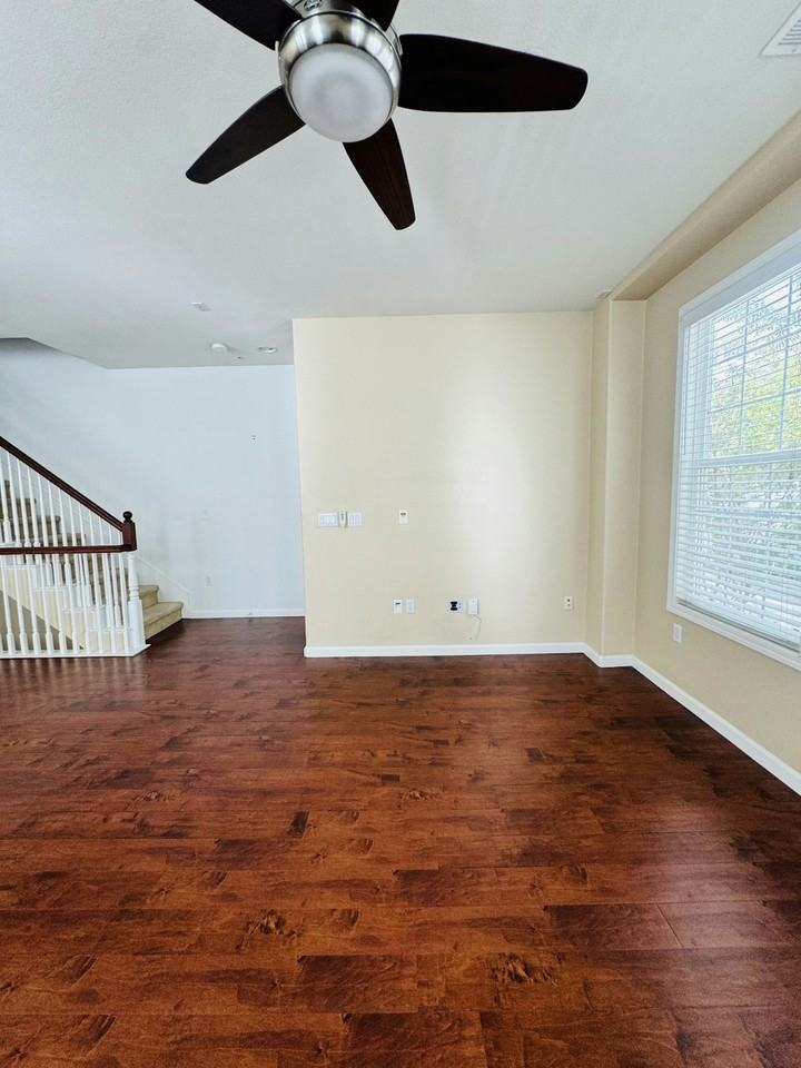 3613 Whitworth Drive - Photo 3 of 26