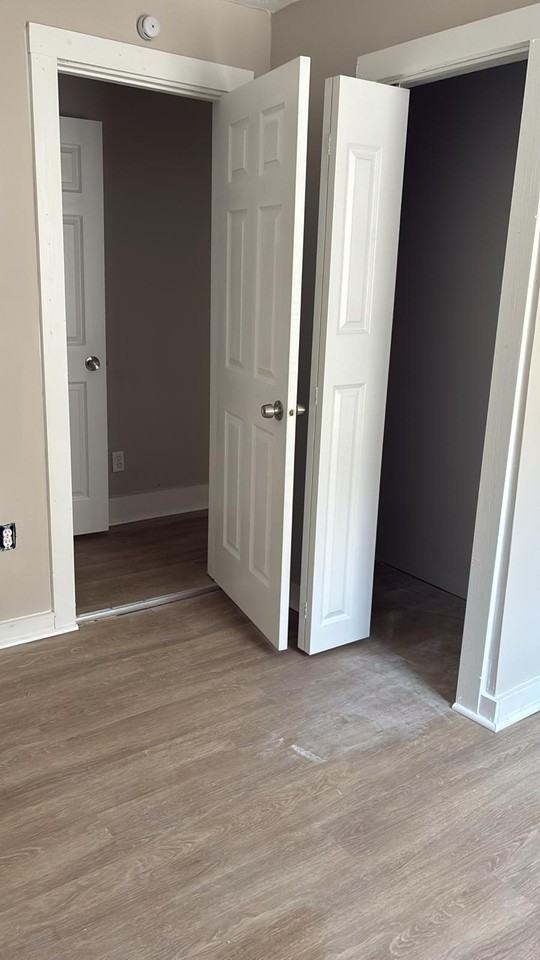 606 West North Street, Unit 608 1/2 Upper Unit - Photo 2 of 11