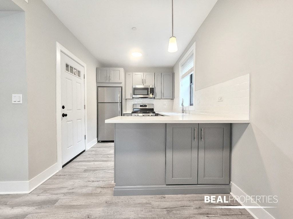 1137 Oak Avenue, Unit 2 - Photo 3 of 14