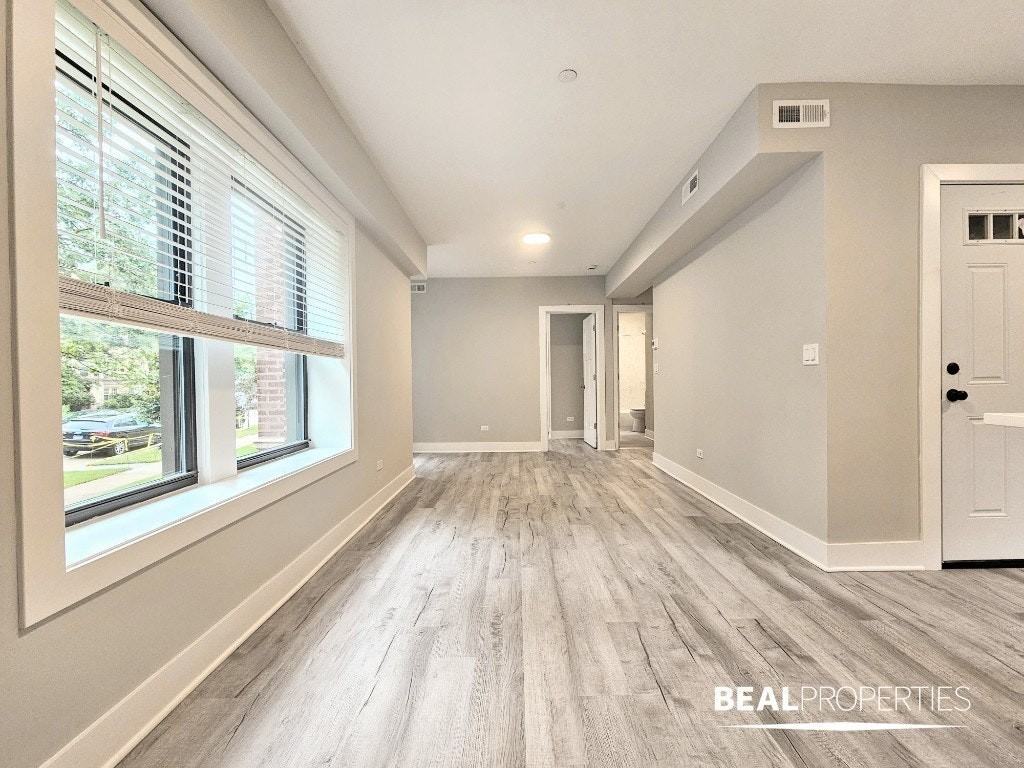 1137 Oak Avenue, Unit 2 - Photo 7 of 14