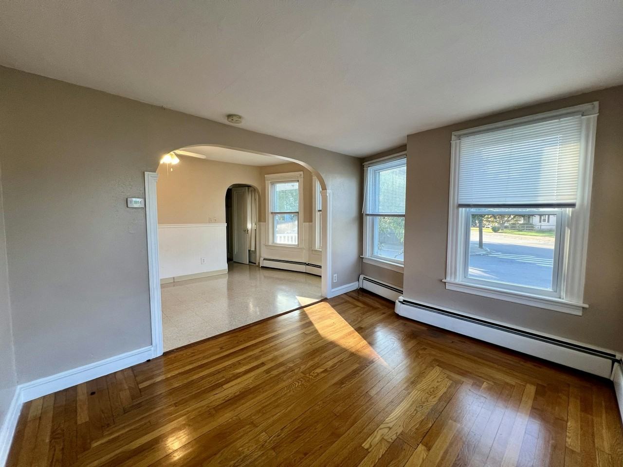 285 Baxter Street, Unit front - Photo 7 of 15