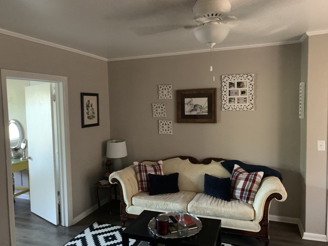 1421 Shirley Street - Photo 3 of 12