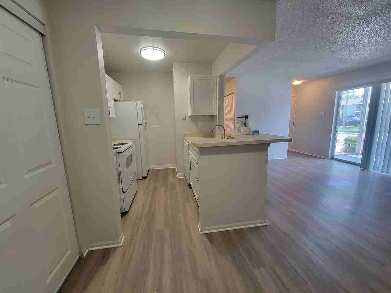 47-104 - Photo 2 of 6