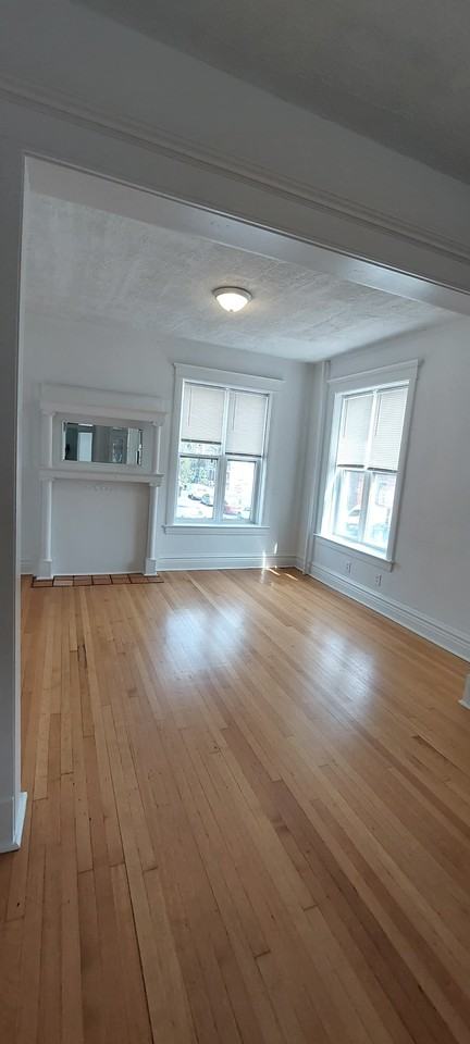 26th / St Louis - Photo 2 of 14