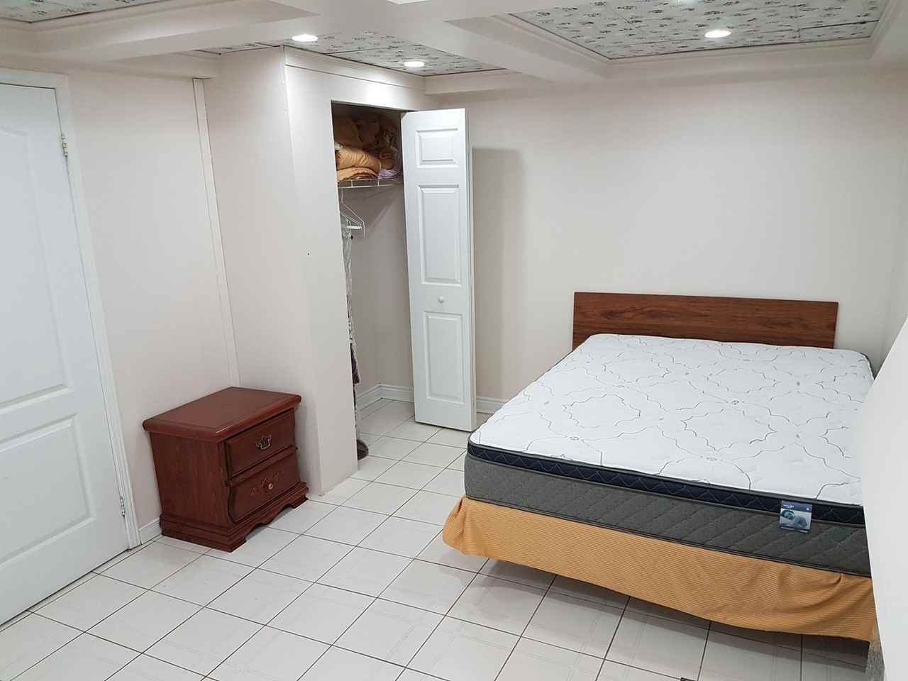 8167 Martin Grove Rd - Photo 7 of 10