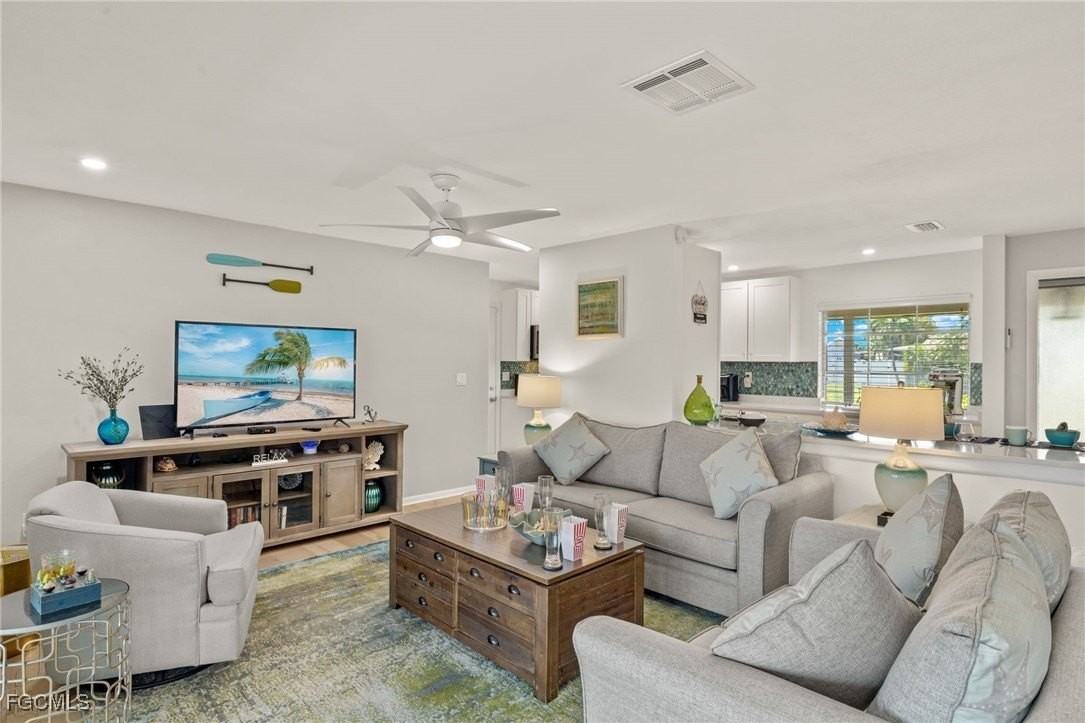 3021 Se 17th Ave - Photo 6 of 45