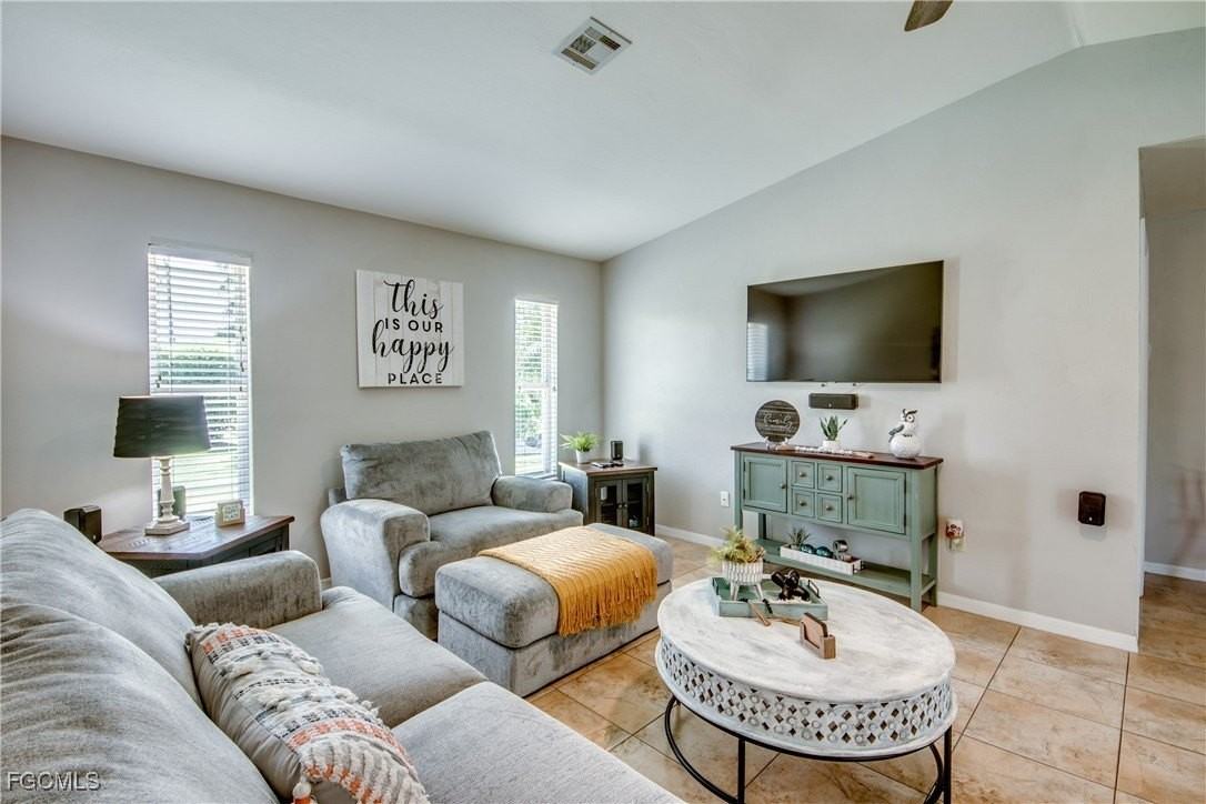 4142 Sw 22nd Ct - Photo 5 of 47