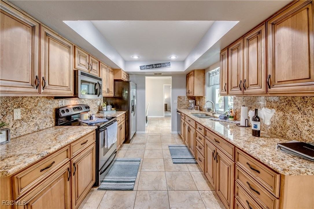 4142 Sw 22nd Ct - Photo 7 of 47