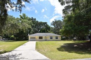 102 Yorktown Rd - Photo 1 of 1