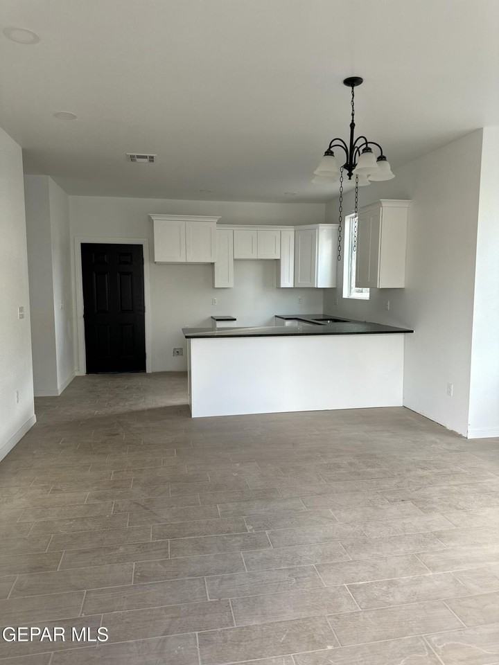 12742 Acevedo Dr Unit A #A - Photo 4 of 19