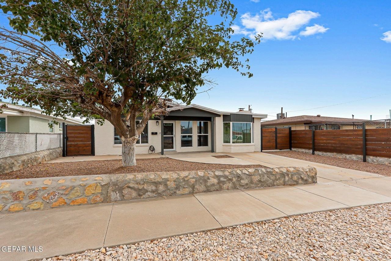 7950 Hermosillo Drive