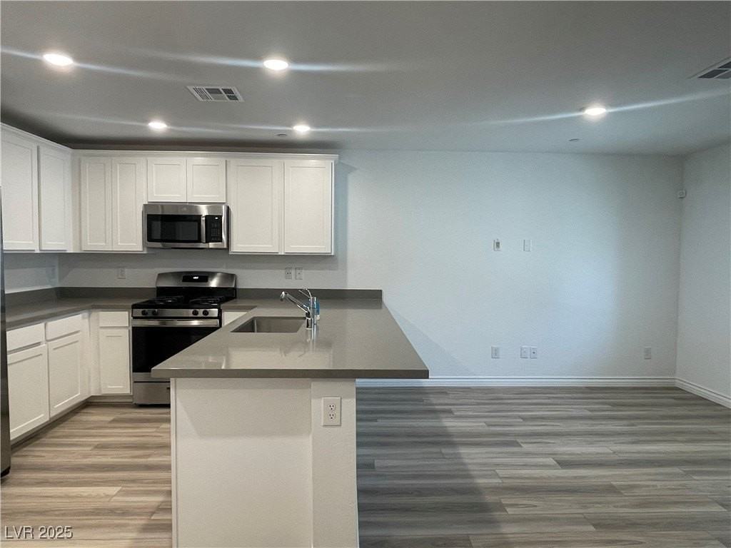 10719 Burton Grove Ave - Photo 7 of 15