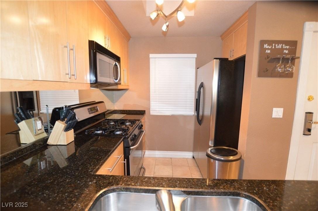 270 E Flamingo Rd #207 - Photo 3 of 22