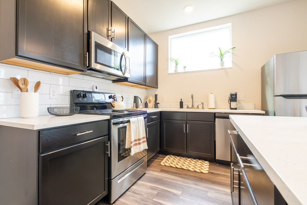 One41 Wellington Apartments - Photo 3 of 35