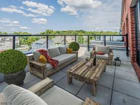 175 Morris St #407 - Photo 1 of 1