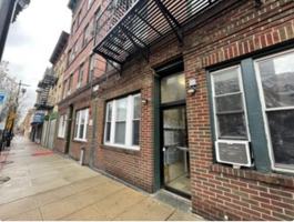 featured image of 1513 Summit Ave #3