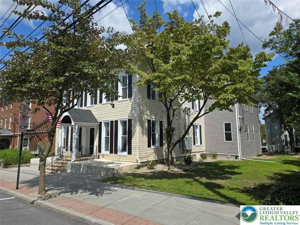 121 S Main St Unit 3 #3 - Photo 2 of 7