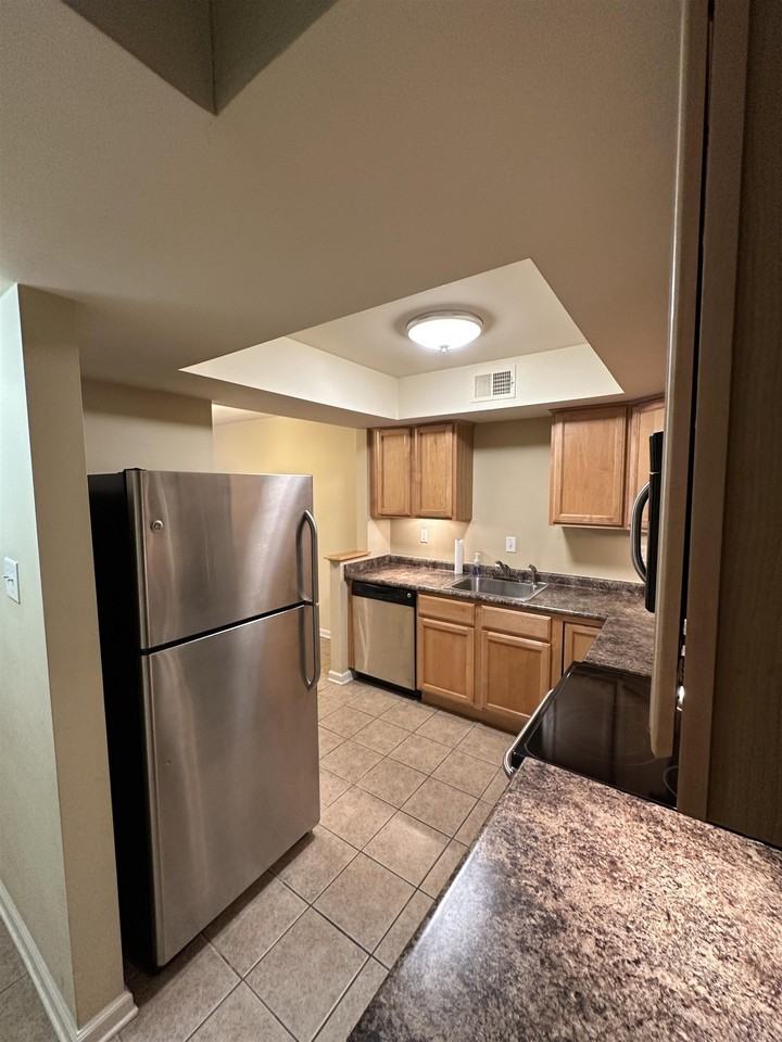 1837 Gray Ridge Cv #3 - Photo 5 of 20