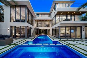 featured image of 440 Mola Ave