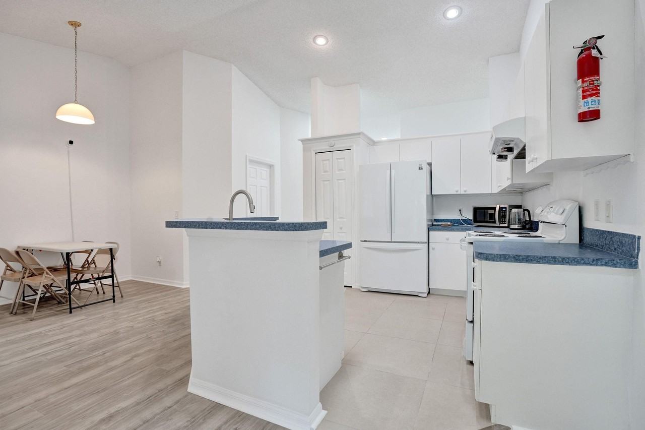 Se Petunia Ave - Photo 7 of 24