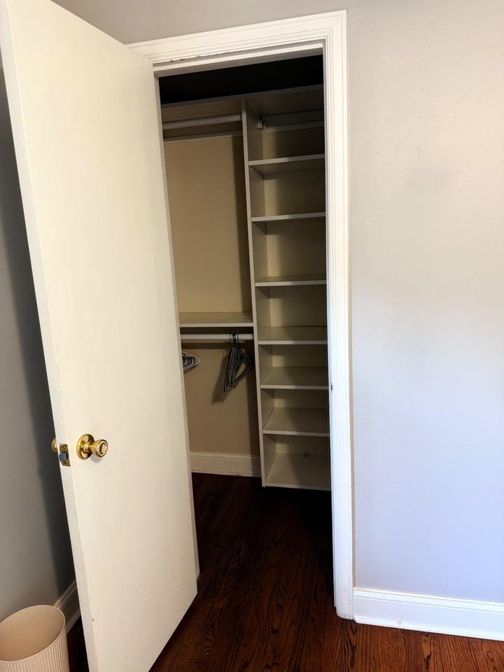 Ridgeview Ave - Photo 7 of 12