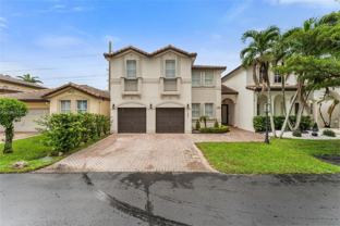 11003 Nw 48th Ln - Photo 1 of 1