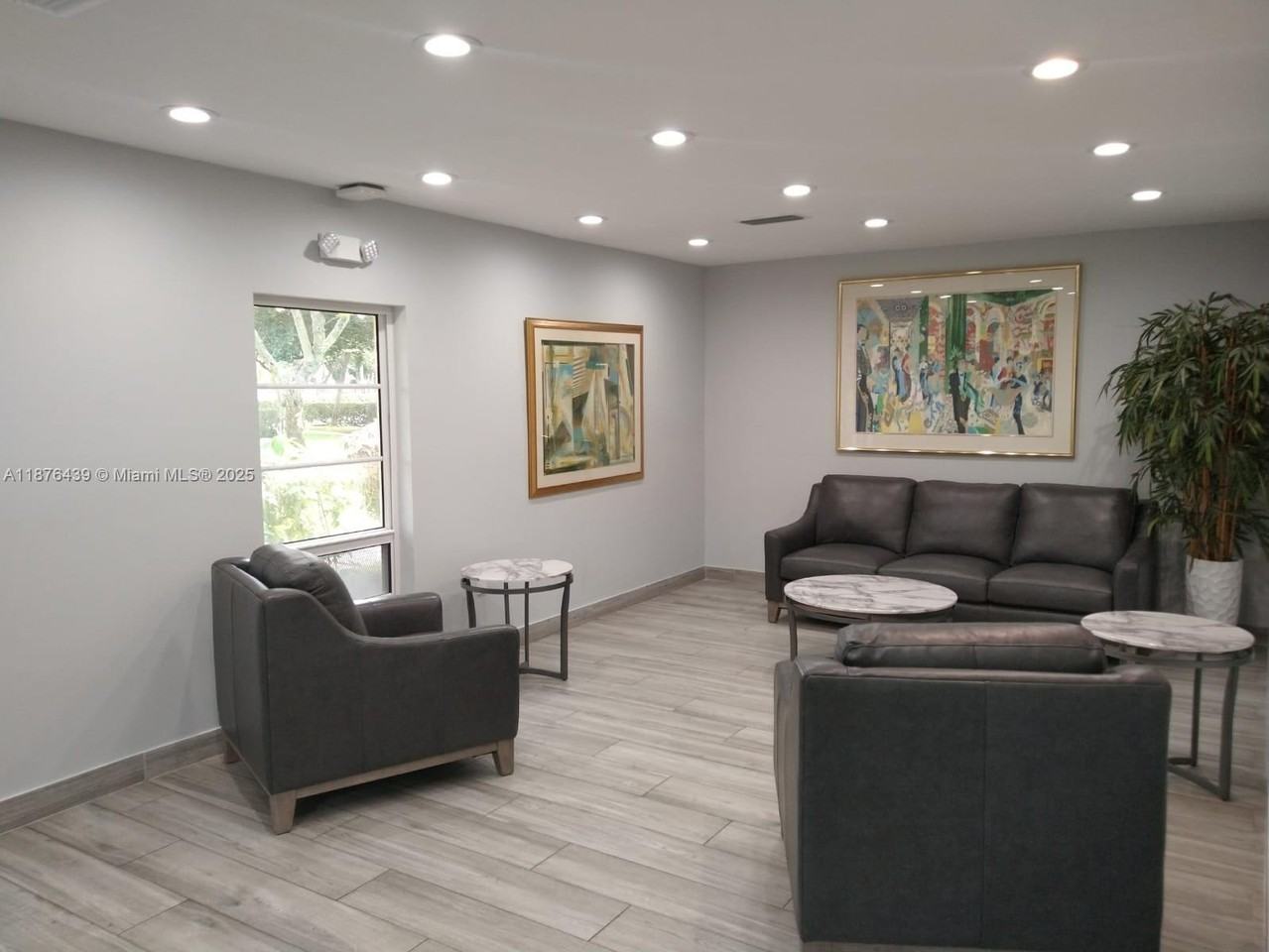 3510 Oaks Way #509 - Photo 3 of 36