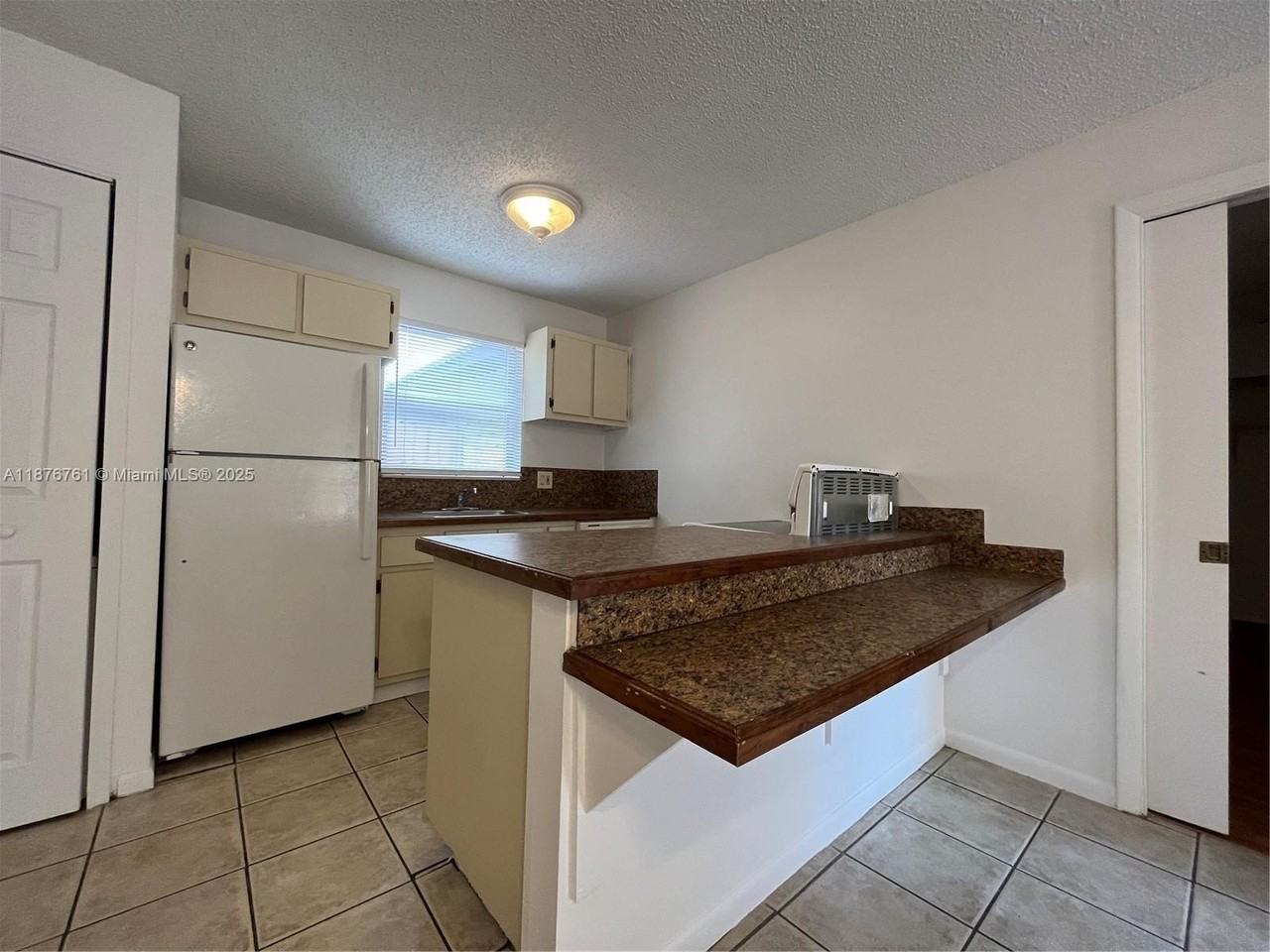 1832 My Place Lane #J39 - Photo 4 of 8