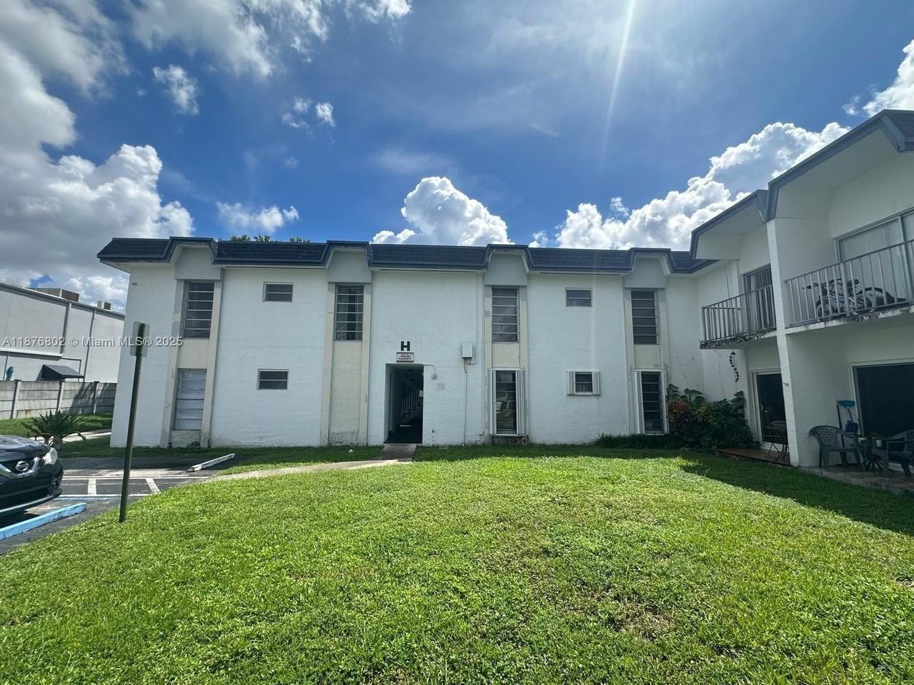 7215 Southwest 94th Place #H1