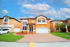 featured image of 19921 Nw 86th Ave