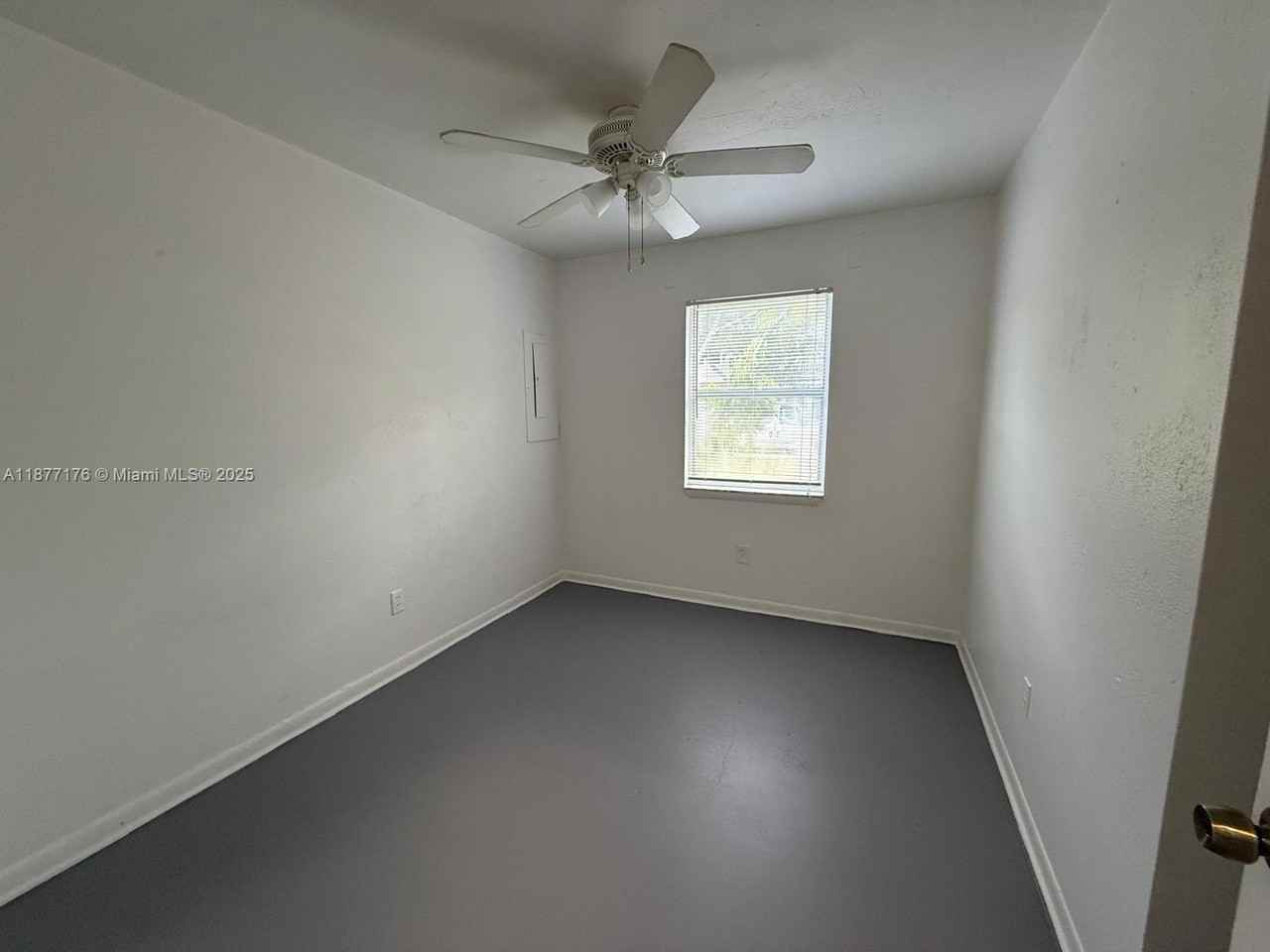 502 18th St #0 - Photo 7 of 18