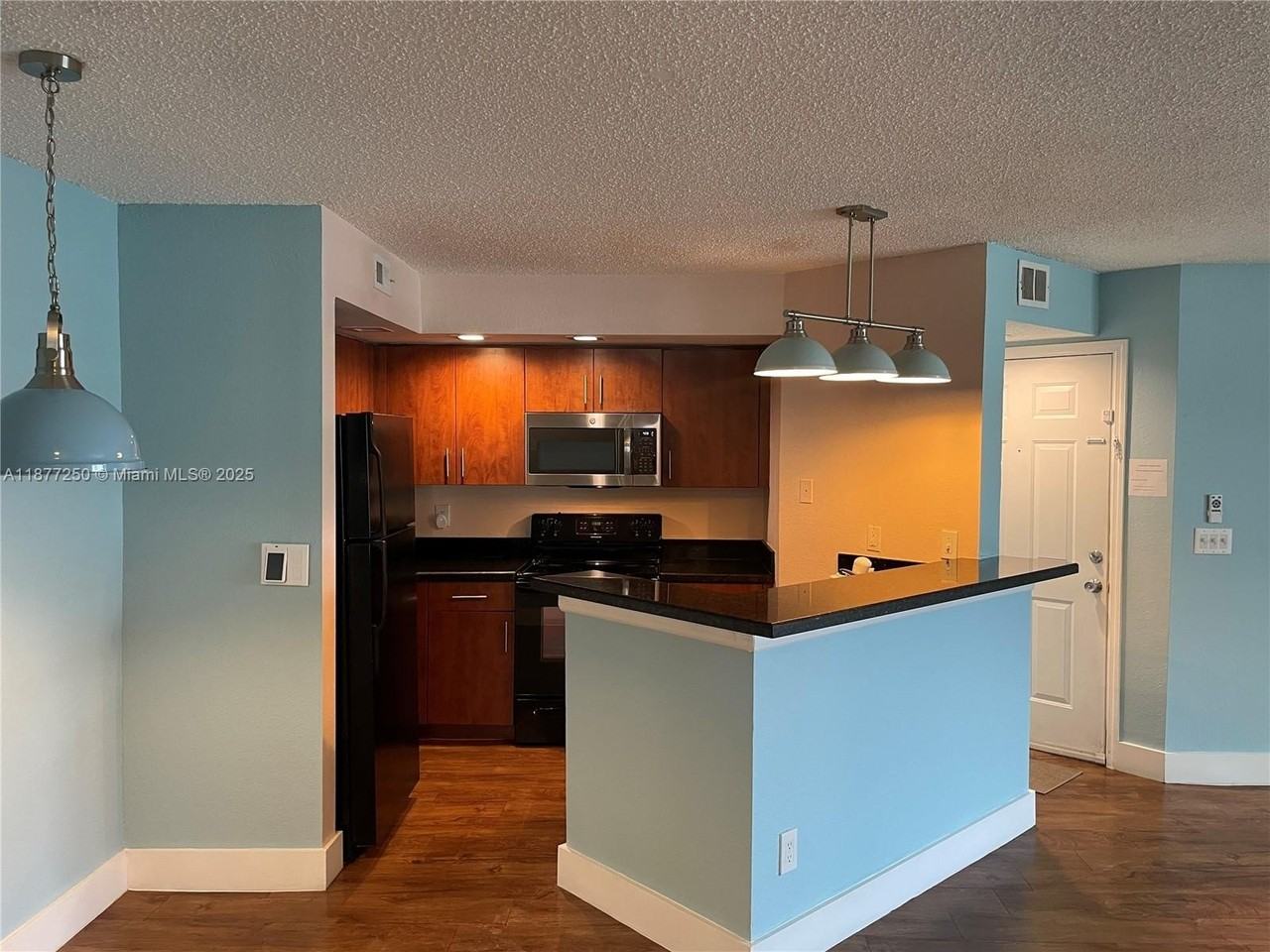 12760 Vista Isles Dr #711 - Photo 3 of 26