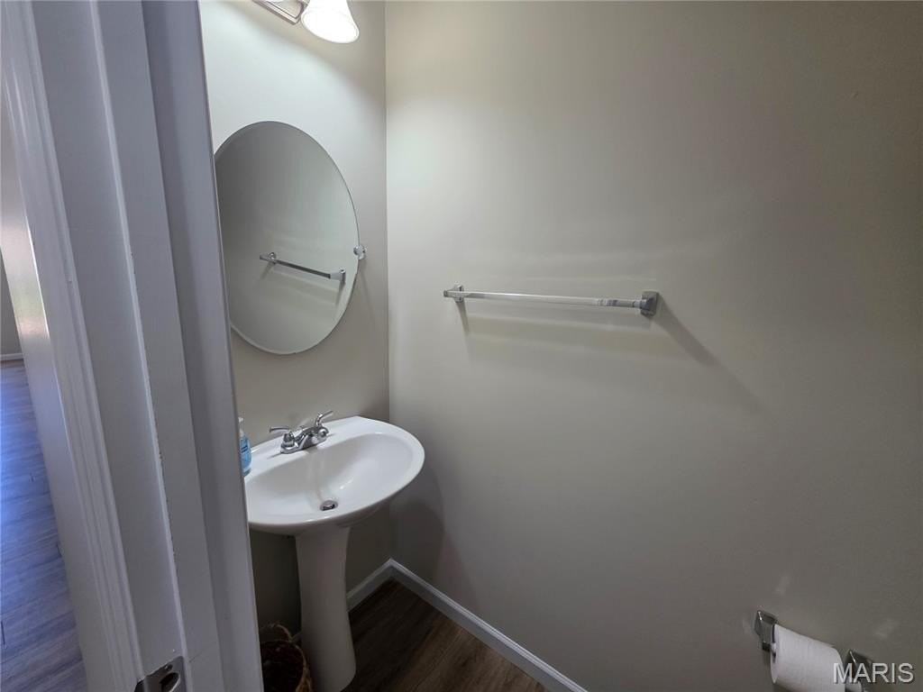 318 Countryshire Dr - Photo 6 of 19