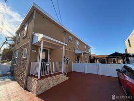365 Grove St - Photo 1 of 1