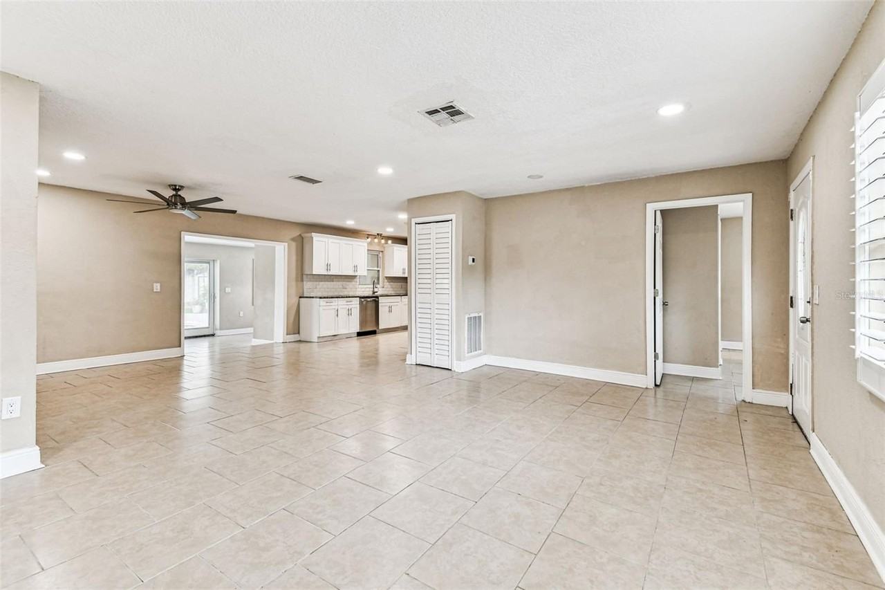 2580 Granada Cir W - Photo 7 of 50