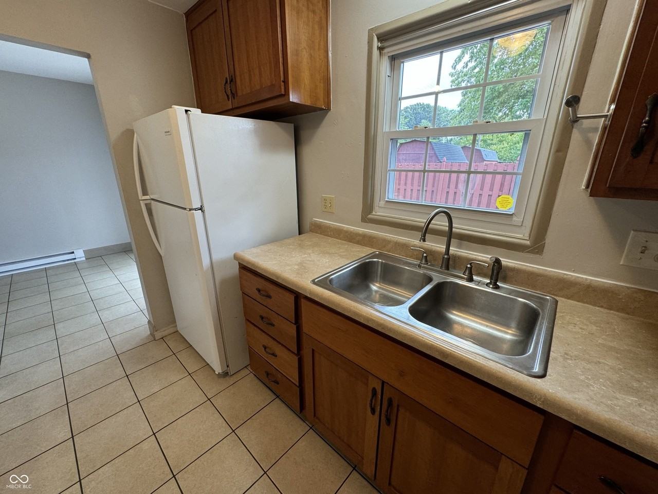 4847 Mount Vernon Dr - Photo 6 of 18