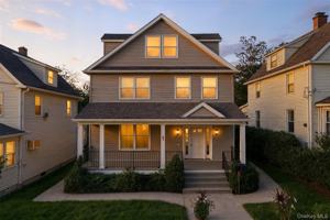 featured image of 31 Maple St #A