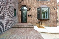 10005 69th Ave #3rdFL - Photo 1 of 1