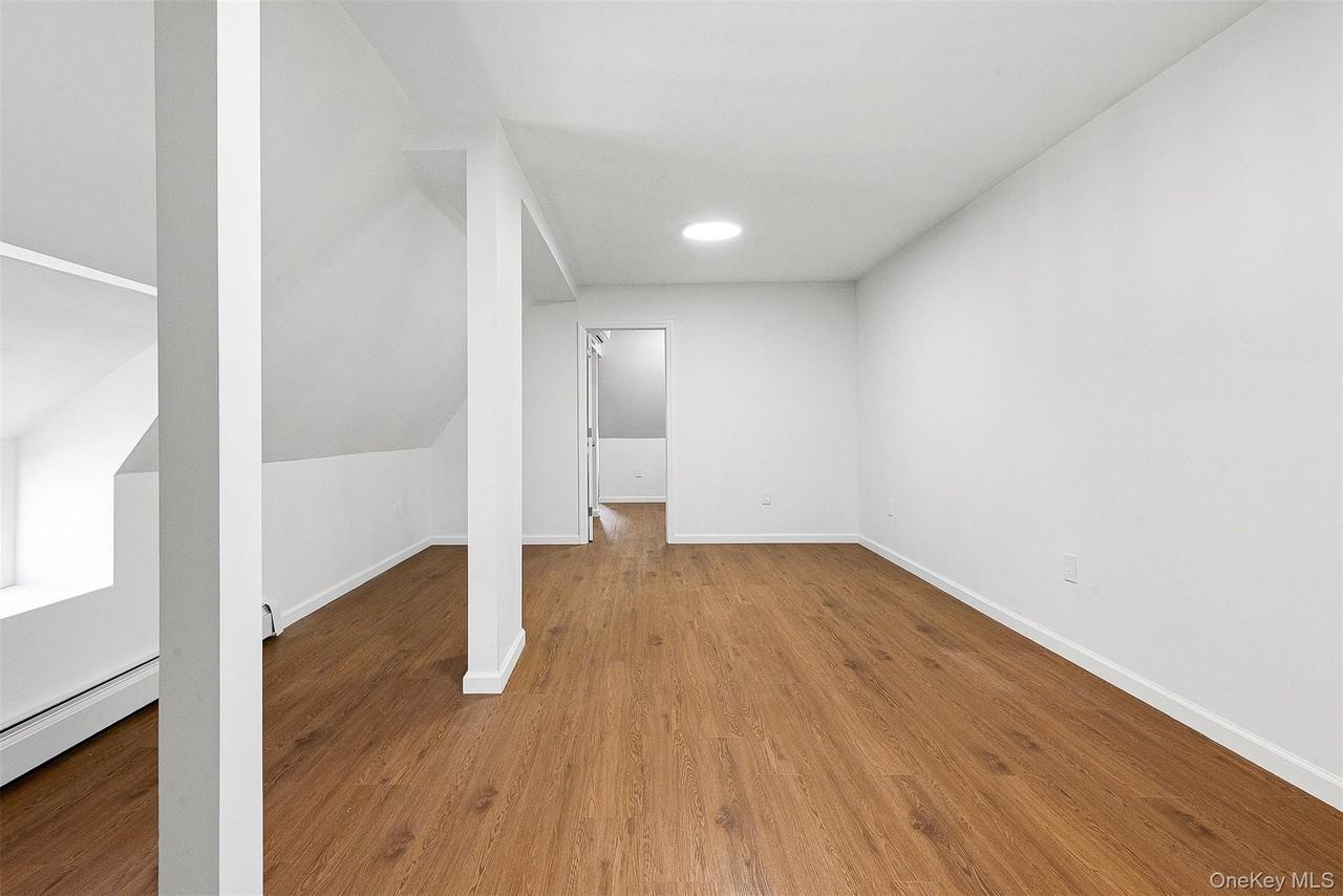 10005 69th Ave #3rdFL - Photo 4 of 18