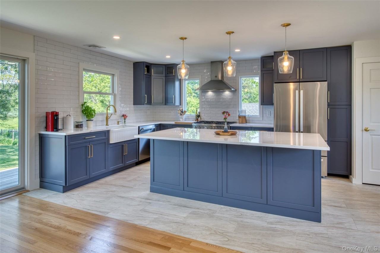 3 Bishop Ave - Photo 3 of 20