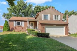812 W Appletree Ln - Photo 1 of 1