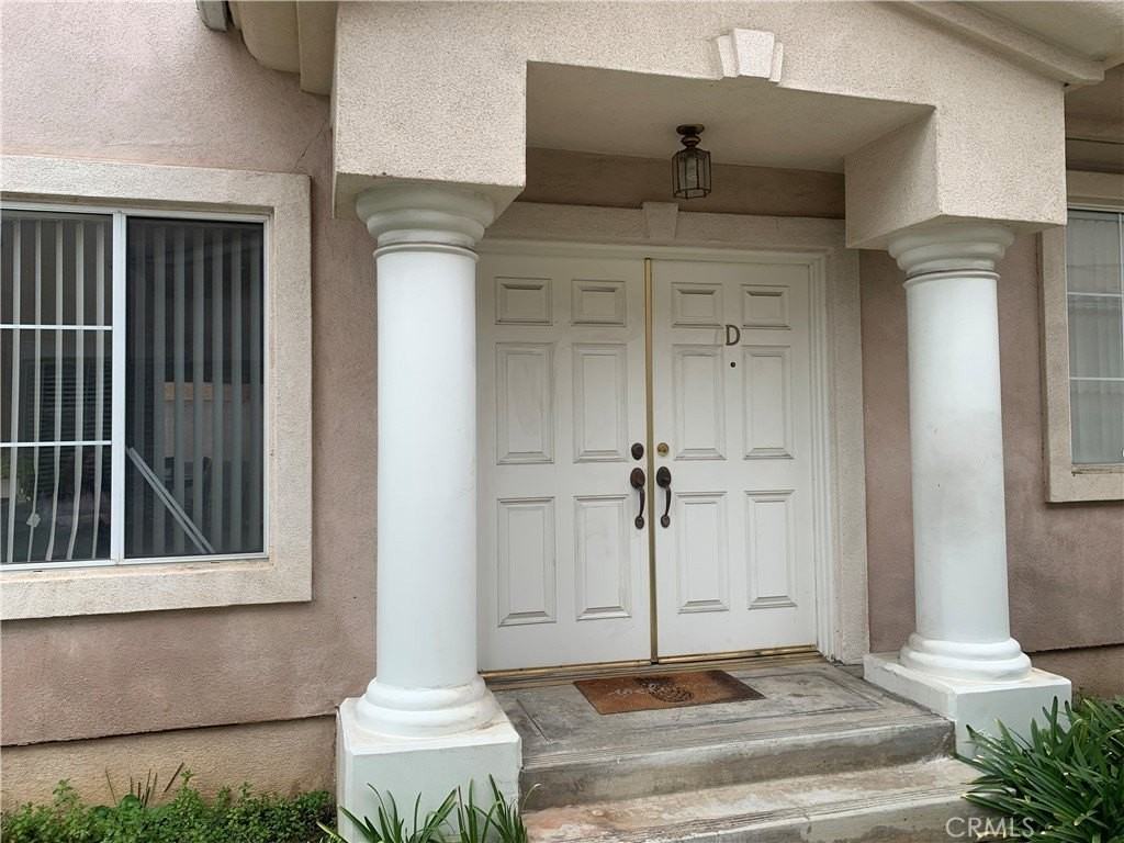 110 N Marengo Ave #D - Photo 2 of 14