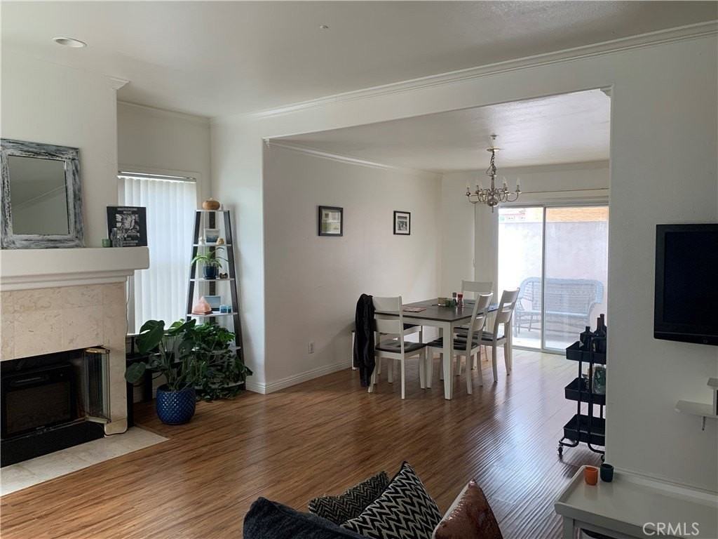 110 N Marengo Ave #D - Photo 3 of 14