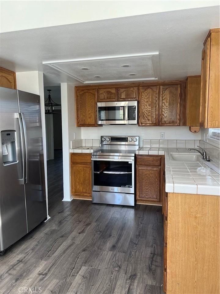 19144 Frances Street - Photo 6 of 15