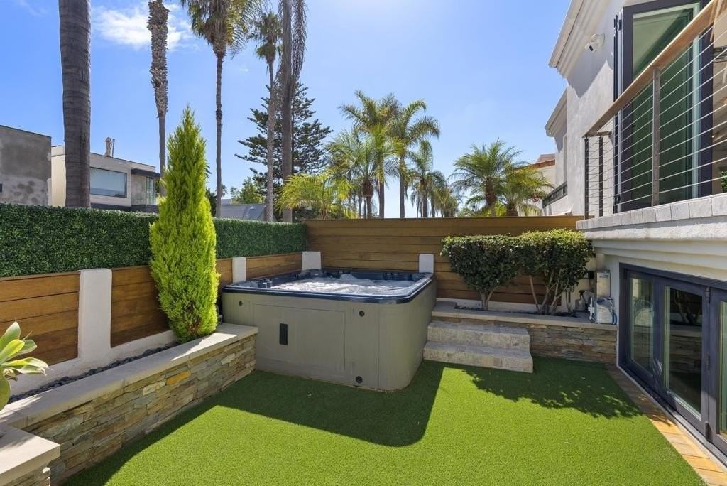 336 Gravilla Street - Photo 3 of 21