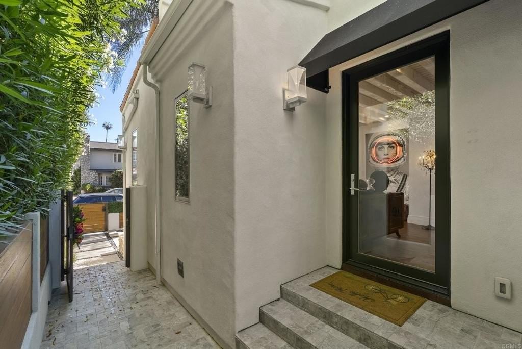 336 Gravilla Street - Photo 2 of 21